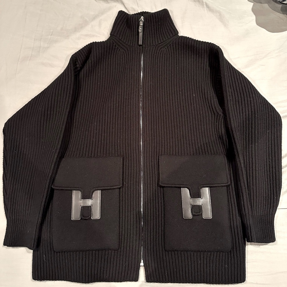❗️Sold❗️Authentic Hermes wool cardigan